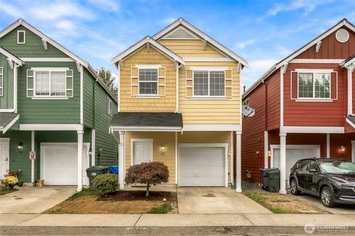 741 114th Street Ct E, Tacoma, WA, 98445-8077 | Card Image