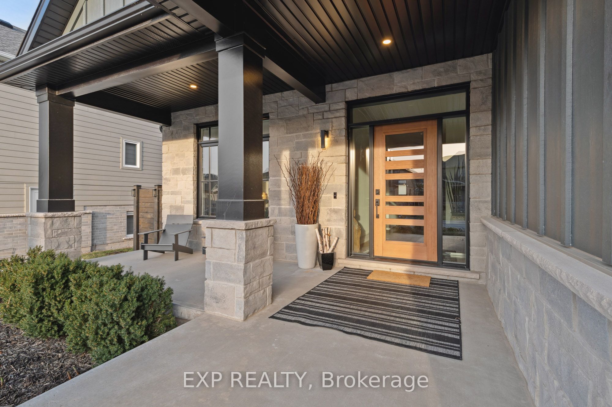 Residential in Fort Erie 5