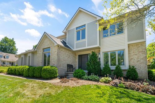 685 Stag Pl, Gahanna, OH, 43230-2269 | Card Image