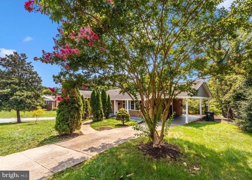 9226 Limestone Pl, COLLEGE PARK, MD, 20740-3944 | Card Image