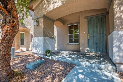 4928 Secret Rock St, Las Vegas, NV, 89122-0817 | Card Image