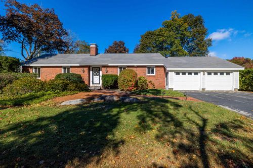 22 Ridge Road, Concord, NH, 03301 | Card Image