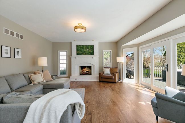 2080 Arrowhead Ct, House other with 4 bedrooms, 4 bathrooms and 3 parking in Geneva IL | Image 7