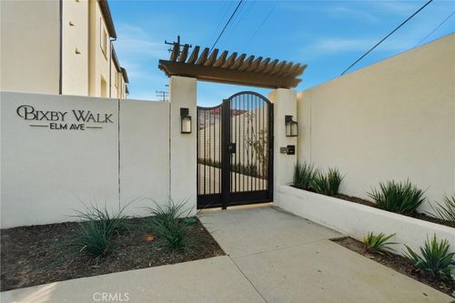 3667 Elm Ave, Long Beach, CA, 90807-4003 | Card Image