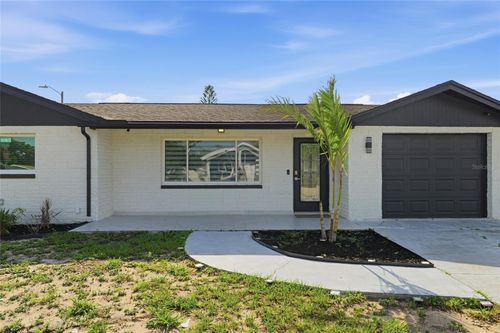 10924 Bridleton Rd, PORT RICHEY, FL, 34668-2657 | Card Image