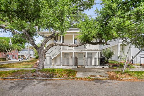40 Nunan St, Charleston, SC, 29403-6552 | Card Image