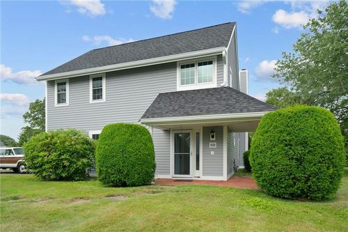 510 Corey Ln, Middletown, RI, 02842-5666 | Card Image
