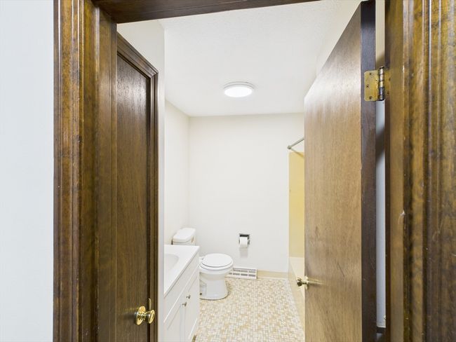 APT-2 - 6 Meadowbrook Ln, Condo with 2 bedrooms, 1 bathrooms and 2 parking in South Easton MA | Image 11