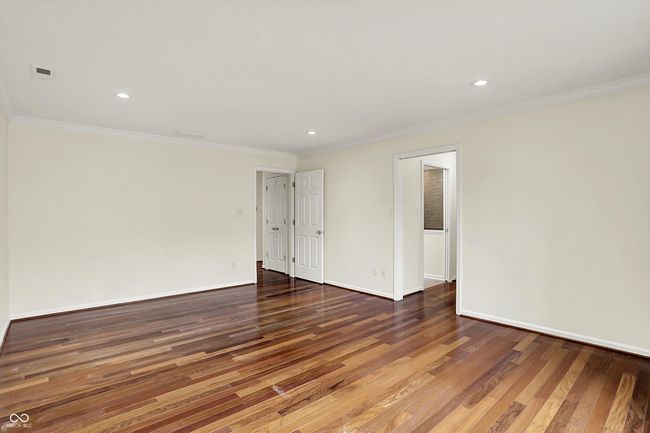 423 Bent Tree Ln, Condo with 2 bedrooms, 3 bathrooms and null parking in Indianapolis IN | Image 32