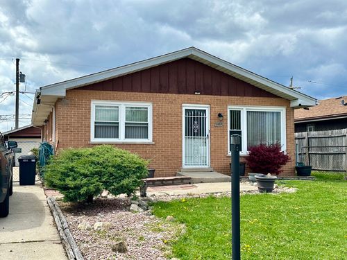 8404 79th Ave, Justice, IL, 60458-2342 | Card Image