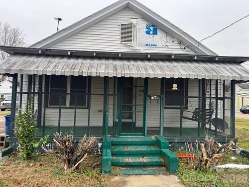 110 N Oakum St, Edenton, NC, 27932-2027 | Card Image