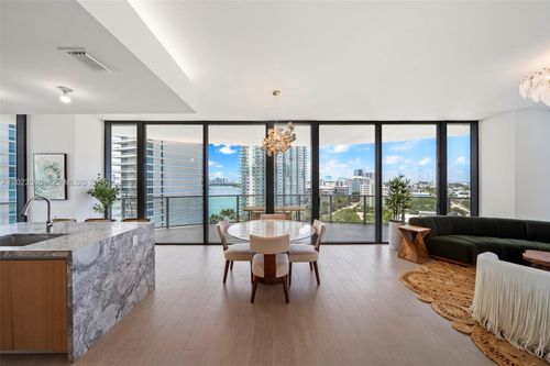 1205-500 Alton, Miami Beach, FL, 33139 | Card Image