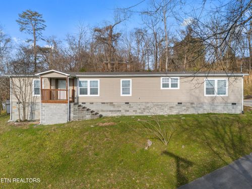 311 Spring St, Clinton, TN, 37716 | Card Image