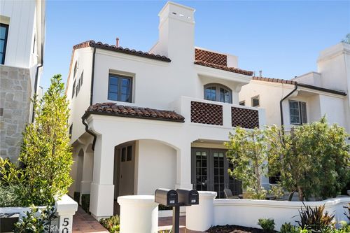 1-502 Goldenrod Ave, Corona del Mar, CA, 92625-2141 | Card Image