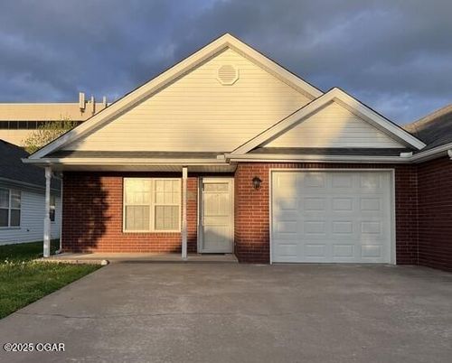 3133 S Tyler Ave, Joplin, MO, 64804-1588 | Card Image