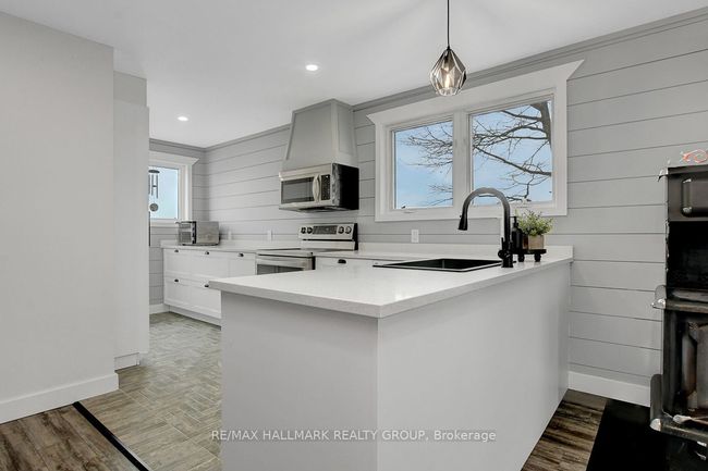 3452 Larmours Lane, House other with 4 bedrooms, 2 bathrooms and 8 parking in Sarsfield ON | Image 14