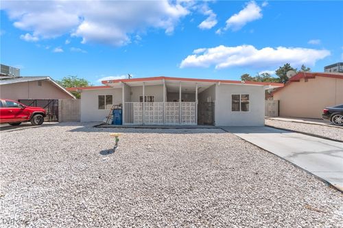 3008 Lawndale St, Las Vegas, NV, 89121-2644 | Card Image