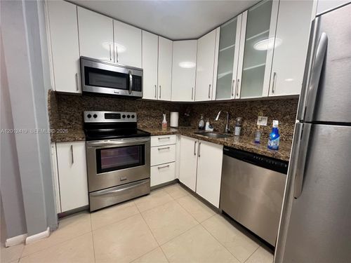 535-1801 S Ocean Dr, HALLANDALE BEACH, FL, 33009-4945 | Card Image