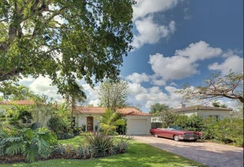 440 Ne 53rd St, Miami, FL, 33137-3043 | Card Image