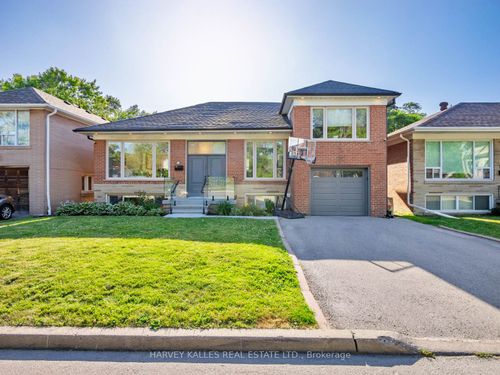 24 Yeomans Rd, North York, ON, M3H3J5 | Card Image