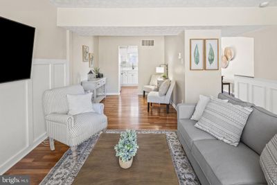 5 W End Court, Townhouse with 3 bedrooms, 2 bathrooms and null parking in HALETHORPE MD | Image 3