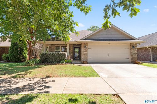 731 Willow Shoals Dr Sw, Madison, AL, 35756-2826 | Card Image