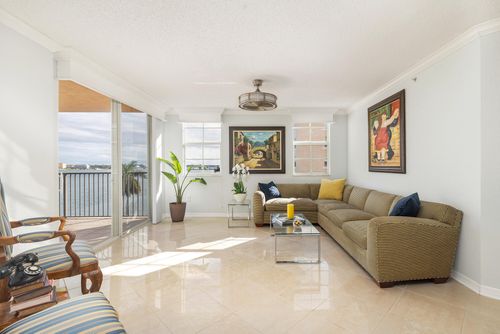 639-1801 N Flagler Dr, West Palm Beach, FL, 33407-6558 | Card Image