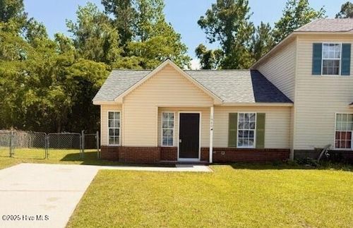 1980 W Brandymill Ln, Jacksonville, NC, 28546-9585 | Card Image