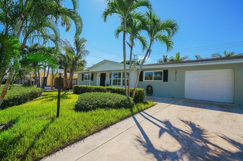 3712 Lighthouse Dr, Palm Beach Gardens, FL, 33410-5626 | Card Image