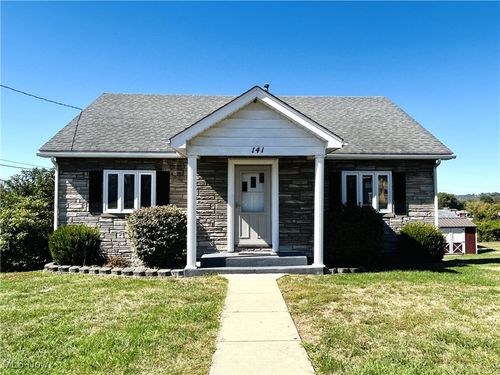 141 Cleveland Rd, Weirton, WV, 26062-2056 | Card Image