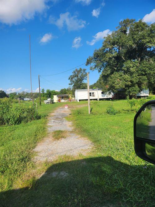 1100 &amp; 1106 Flint St, Orange, TX, 77630-6418 | Card Image