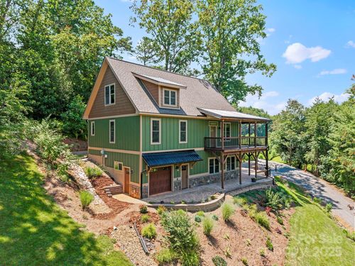 211 Wimbledon Ct, Leicester, NC, 28748-8506 | Card Image