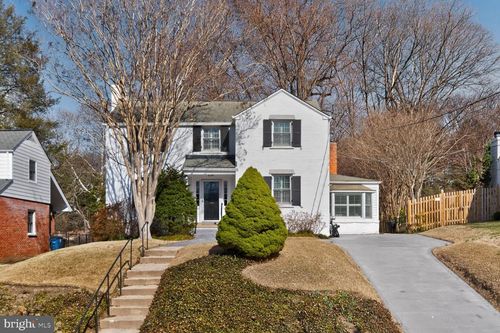 8515 Rosewood Dr, BETHESDA, MD, 20814-1433 | Card Image