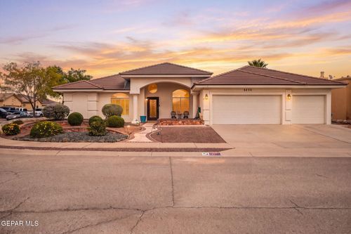 3824 Tierra Chisum Dr, El Paso, TX, 79938-5358 | Card Image
