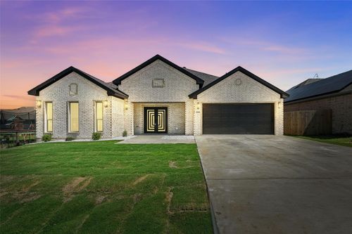 2410 Lauren St, Mabank, TX, 75147-1370 | Card Image