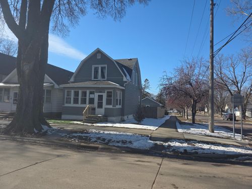 1128 N 5th St, Mankato, MN, 56001-4201 | Card Image