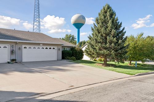 527 4th Circle Dr Se, Lonsdale, MN, 55046-9407 | Card Image