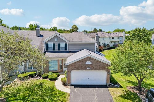 6743 E Wellsley Ct, Gurnee, IL, 60031-4009 | Card Image