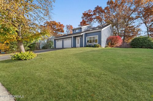 222 Liberty Bell Rd, Toms River, NJ, 08755-0916 | Card Image