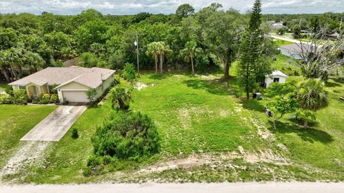 8665 99th Av Avenue, Vero Beach, FL, 32967 | Card Image