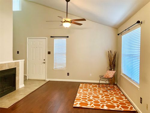 5664 Cedar Creek Dr, Benbrook, TX, 76109-5756 | Card Image