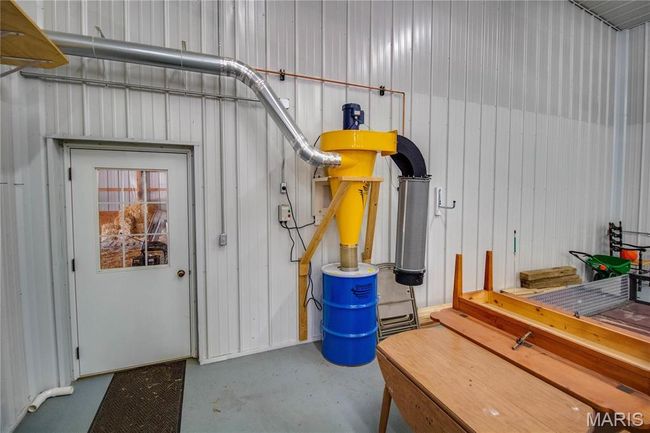 2445 Seiler Rd, House other with 3 bedrooms, 5 bathrooms and 2 parking in Alton IL | Image 67