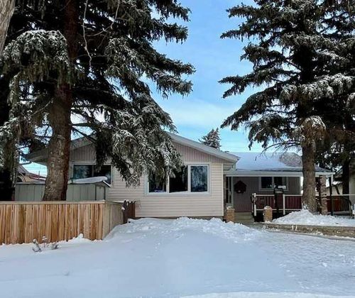 6508 45 Avenue, Camrose, AB, T4V0C5 | Card Image