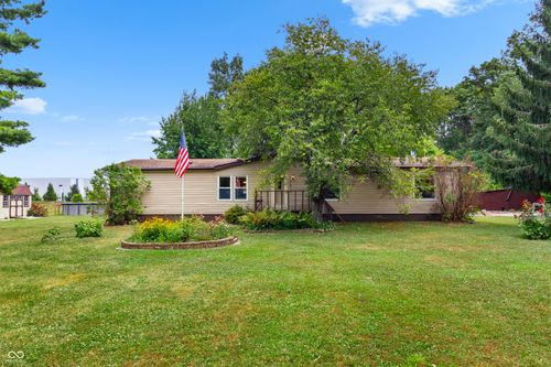 9483 S County Road 100 E, Clayton, IN, 46118-9216 | Card Image