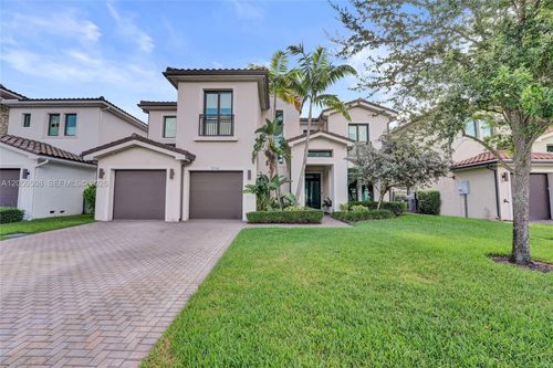 5742 Brookfield Cir E, Fort Lauderdale, FL, 33312-6257 | Card Image
