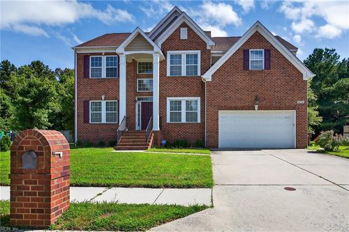 1423 Kemp Bridge Ln, Chesapeake, VA, 23320-5226 | Card Image