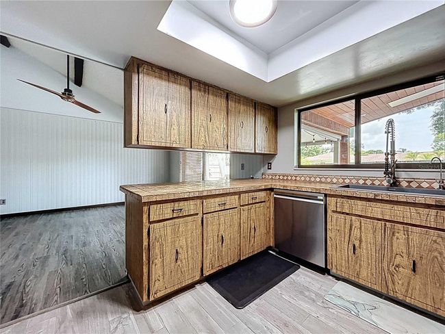 11525 Country Oaks Dr, House other with 3 bedrooms, 2 bathrooms and null parking in TAMPA FL | Image 28