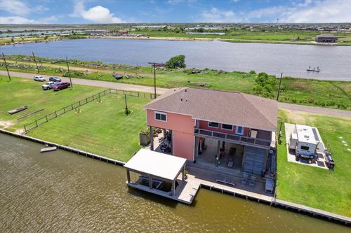 7119 Beau Rue St, Hitchcock, TX, 77563-2515 | Card Image