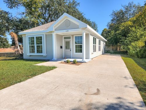 620 W 19th St, Port Arthur, TX, 77640-3167 | Card Image