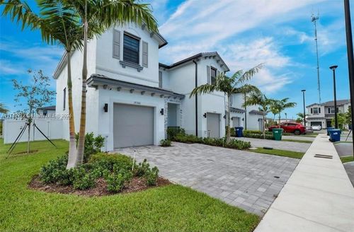 20366-20366 Nw 4th Path, Miami Gardens, FL, 33169-3463 | Card Image